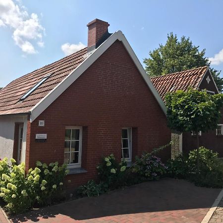 Ferienhaus Wattwurm Rysum 外观 照片